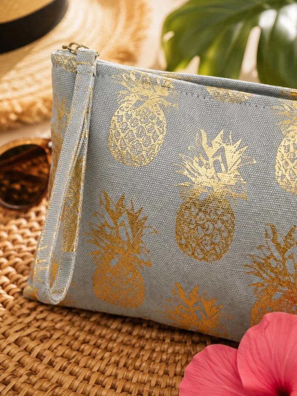 Gray Metallic Gold Pineapples Wristlet Clutch Pouch Travel Case Bag Tropical NWT